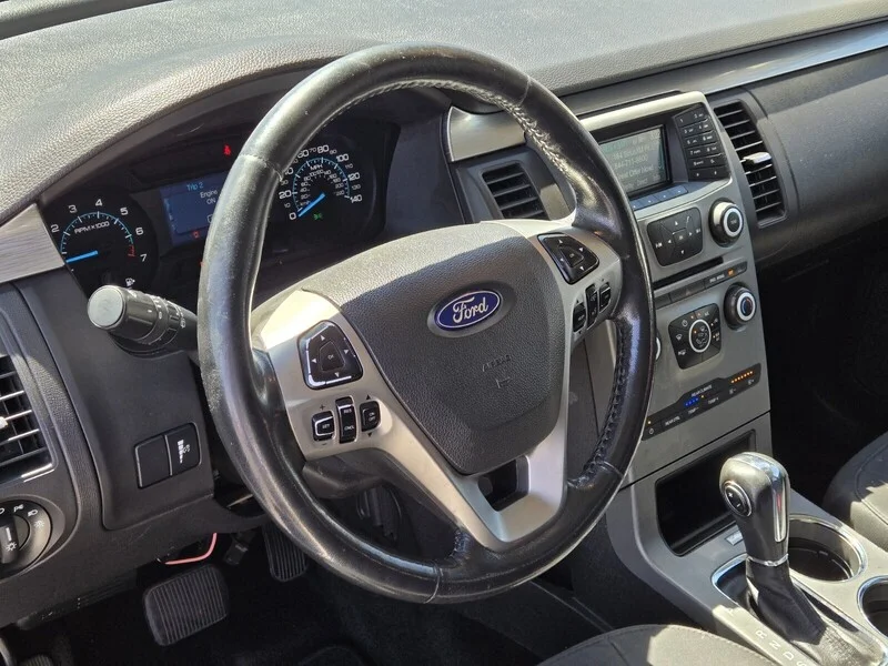 Used 2014 WHITE SUEDE Ford SE image 16