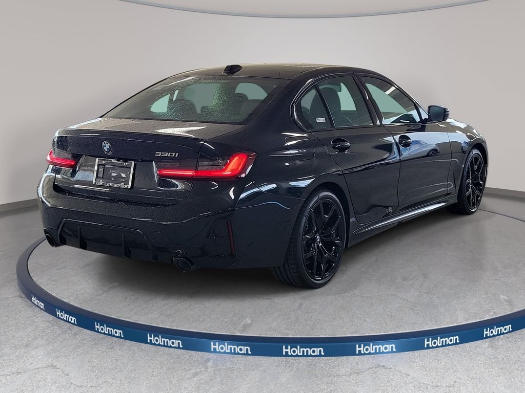 New 2026 Black Sapphire Metallic BMW 330i image 4