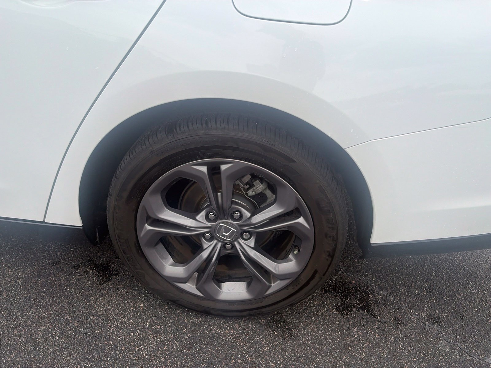 Used 2025 White Honda EX-L image 11