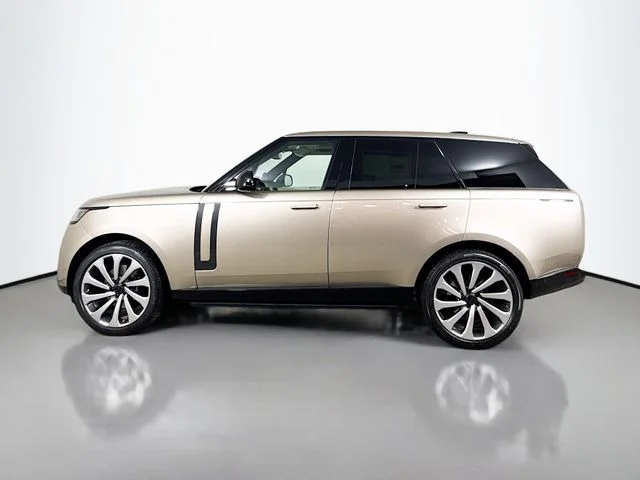 New 2026 Batumi Gold Premium Metallic Land Rover SE image 8