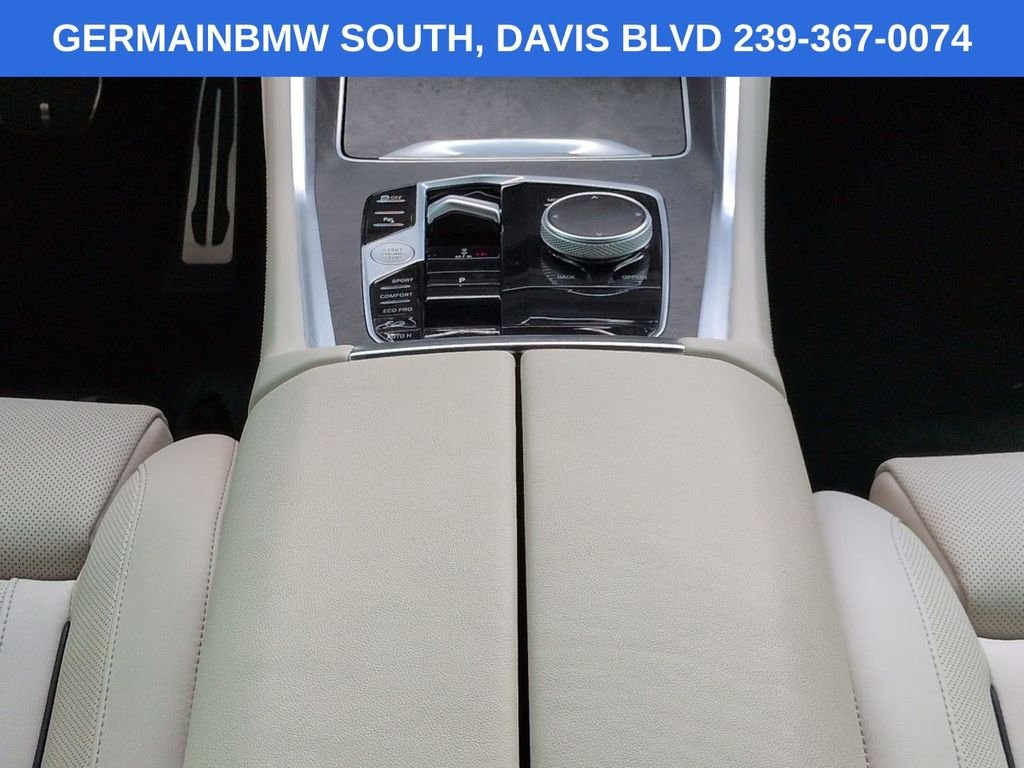 Certified Used 2026 Carbon Black Metallic BMW xDrive40i image 21