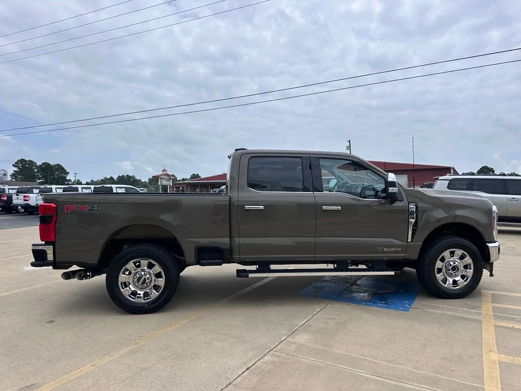 New 2026 Marsh Gray Ford Lariat image 5