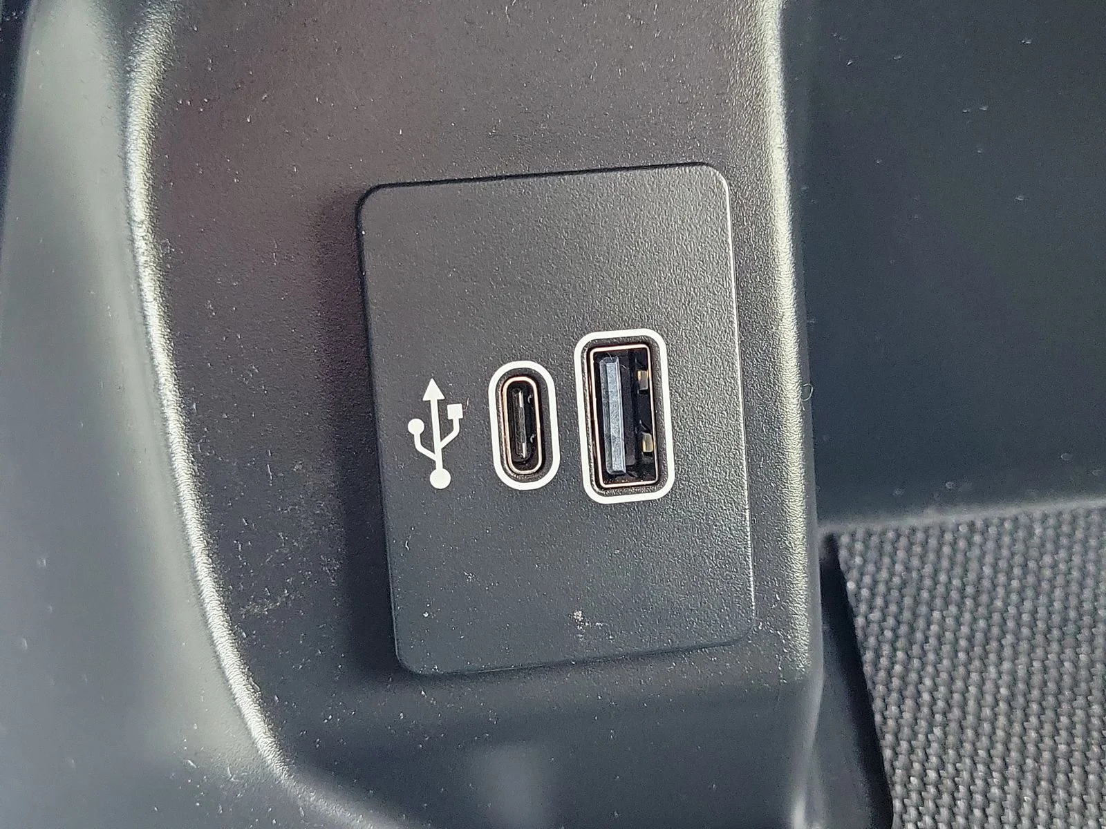 Certified Used 2025 White Ford XLT image 28