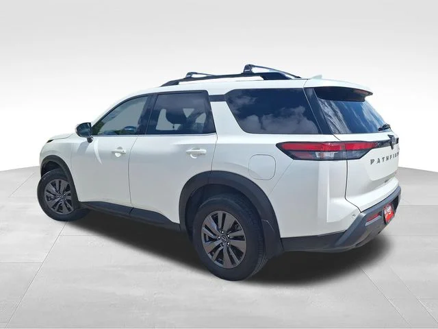 Used 2024 White Nissan SV image 6