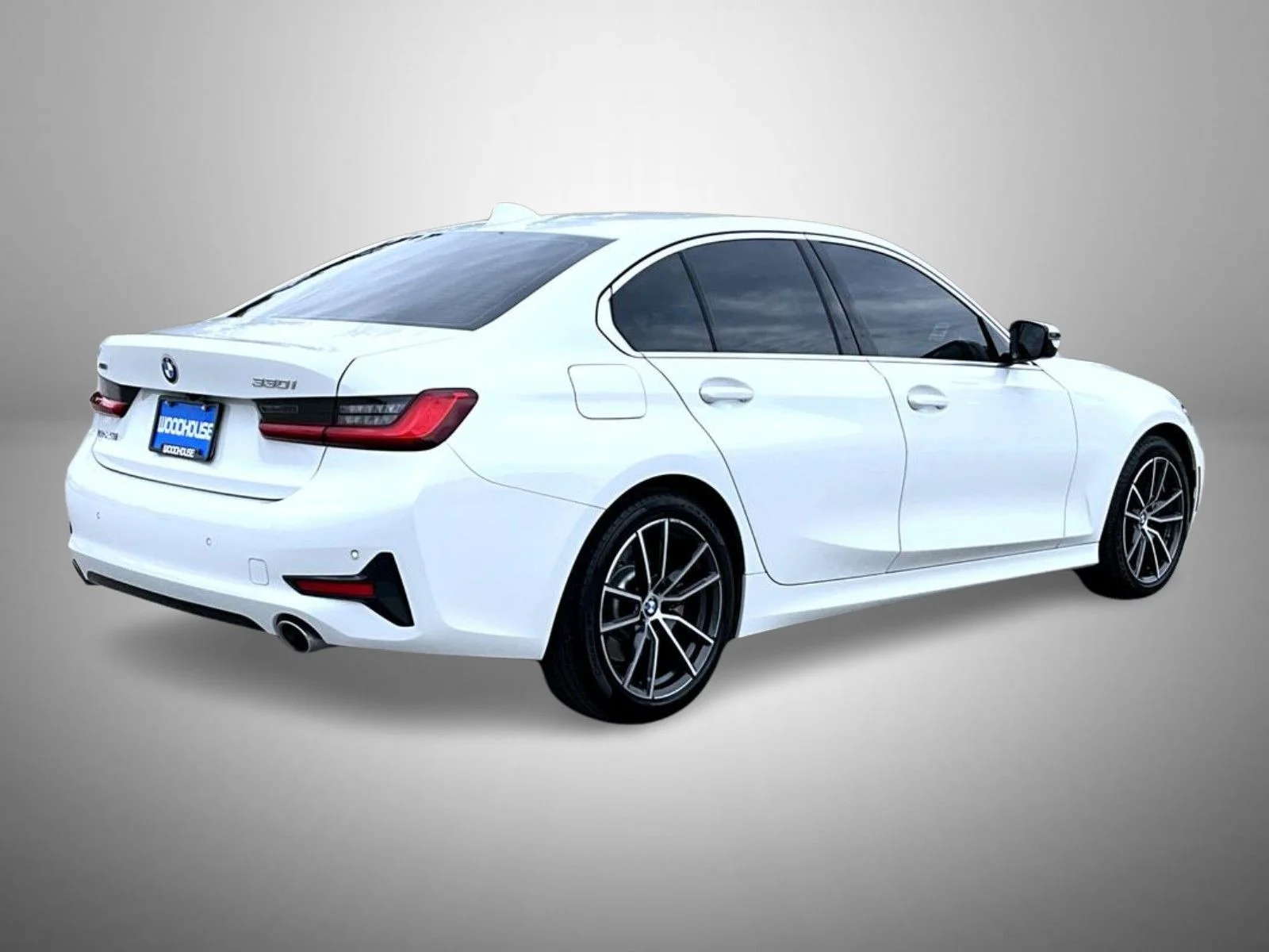 Used 2021 White BMW 330i xDrive image 5