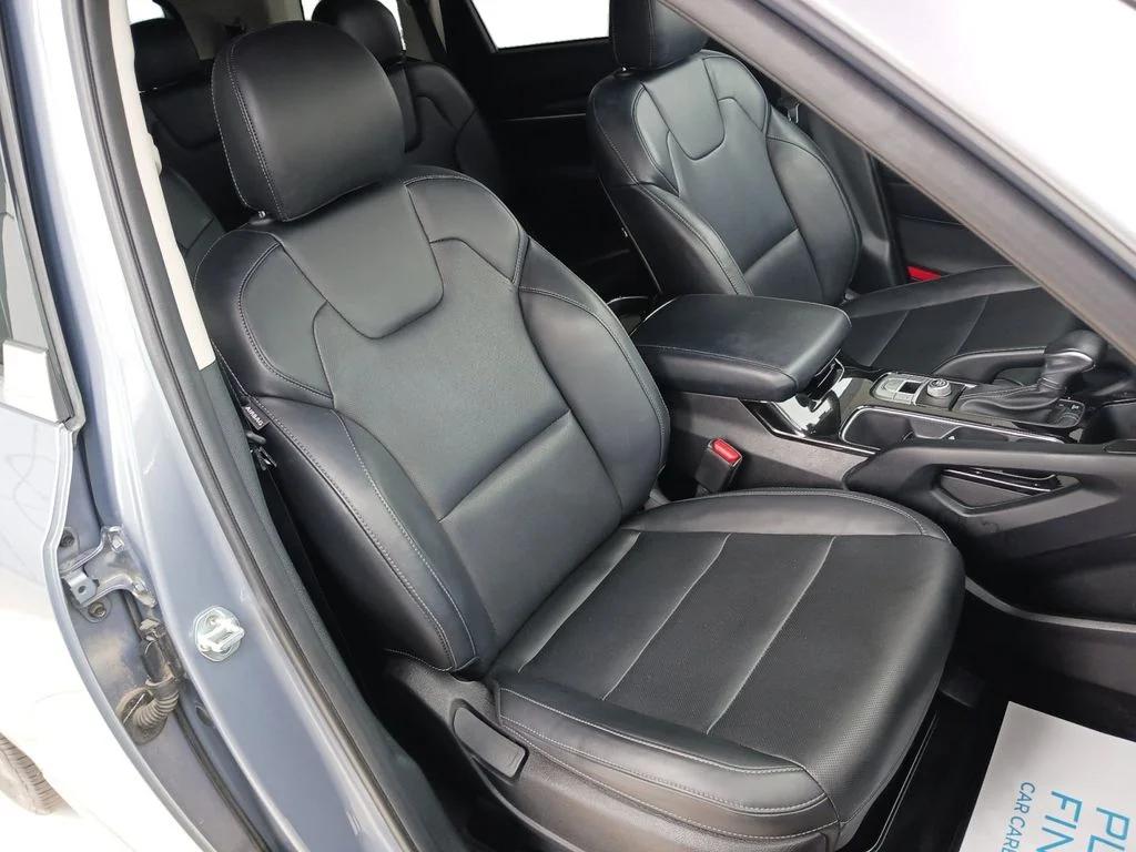 Used 2021 Silver Kia S image 28