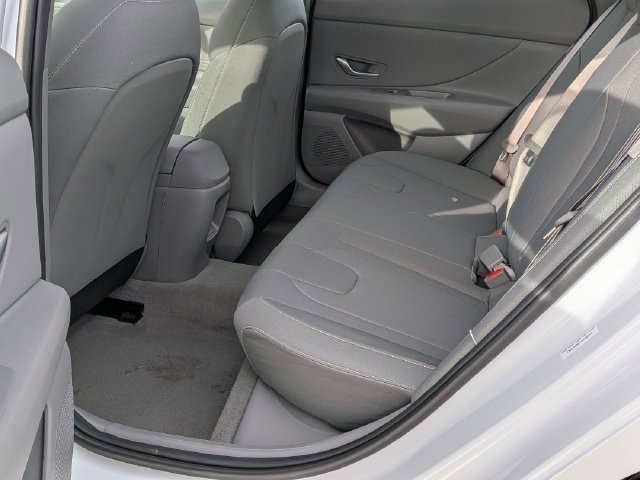 2026 Hyundai Elantra SEL Sport - Photo 22