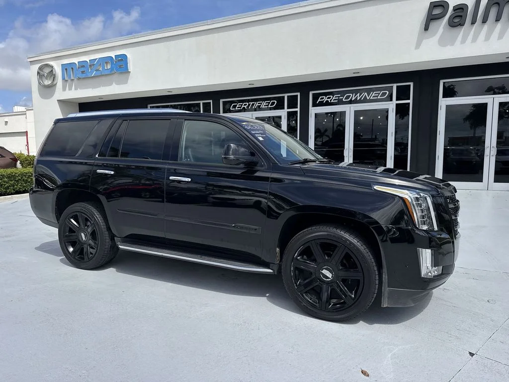 Used 2020 Black Raven Cadillac Luxury image 6