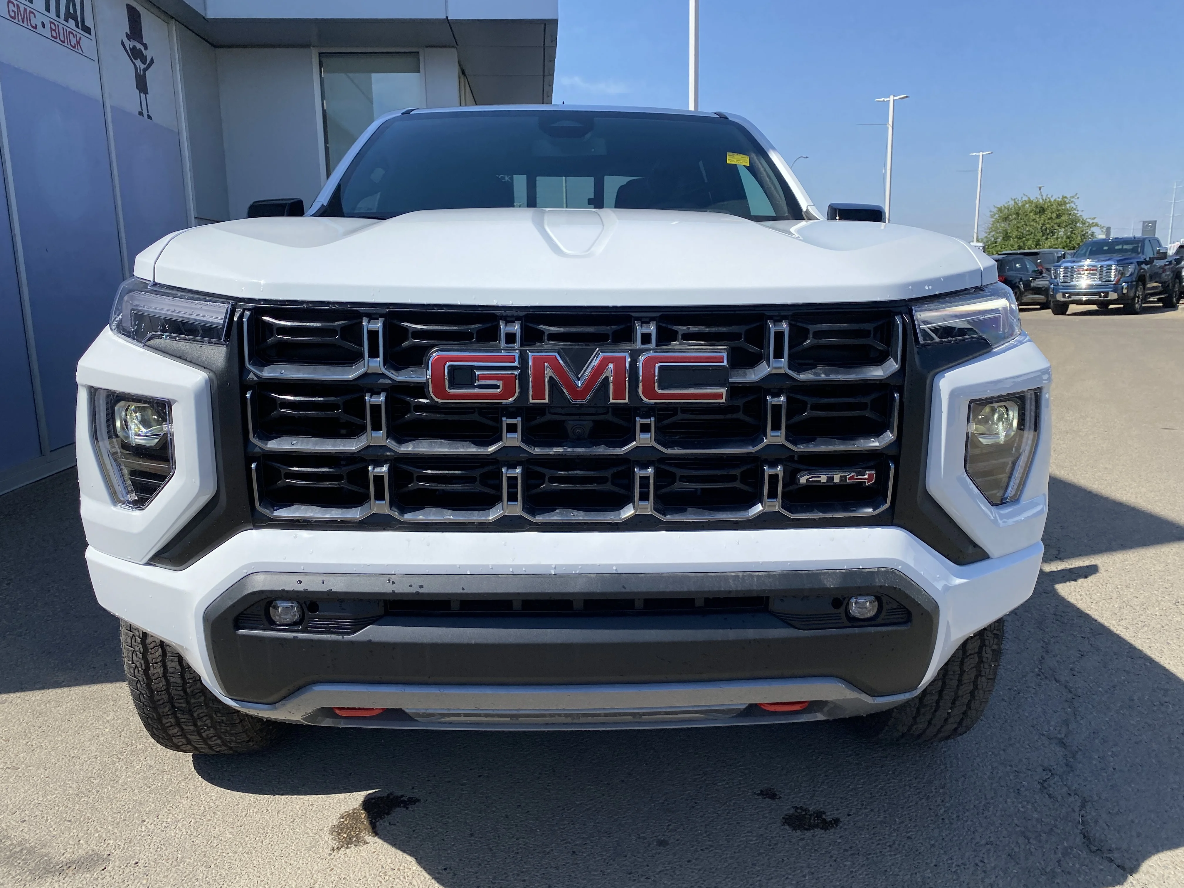 New 2026 Summit White GMC 4WD AT4 image 8