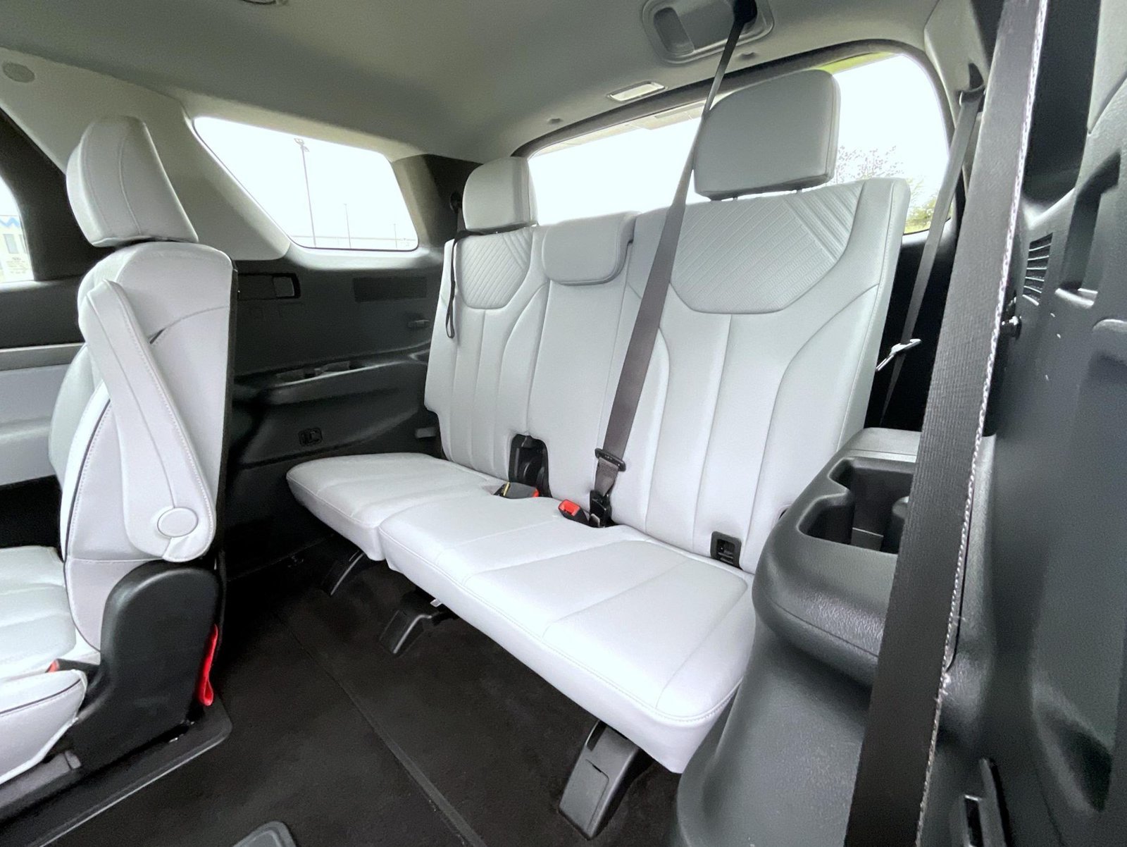2025 Hyundai Palisade SEL - Photo 20