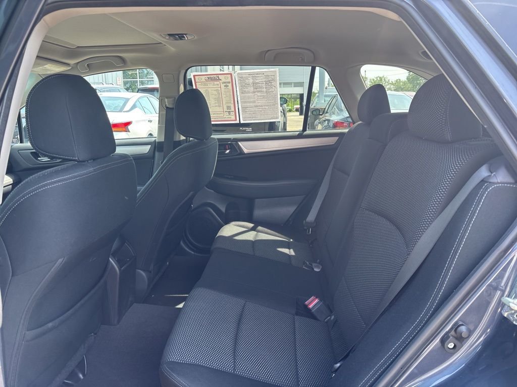 Used 2017 Gray Subaru 2.5i Premium image 14
