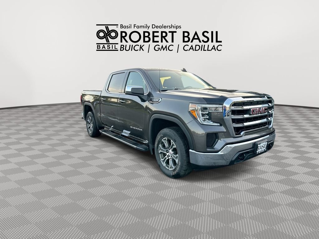 Used 2019 SMOKEY QUARTZ METALLIC GMC SLE image 2