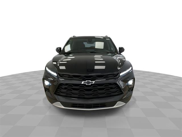Used 2024 Black Chevrolet 2LT image 4