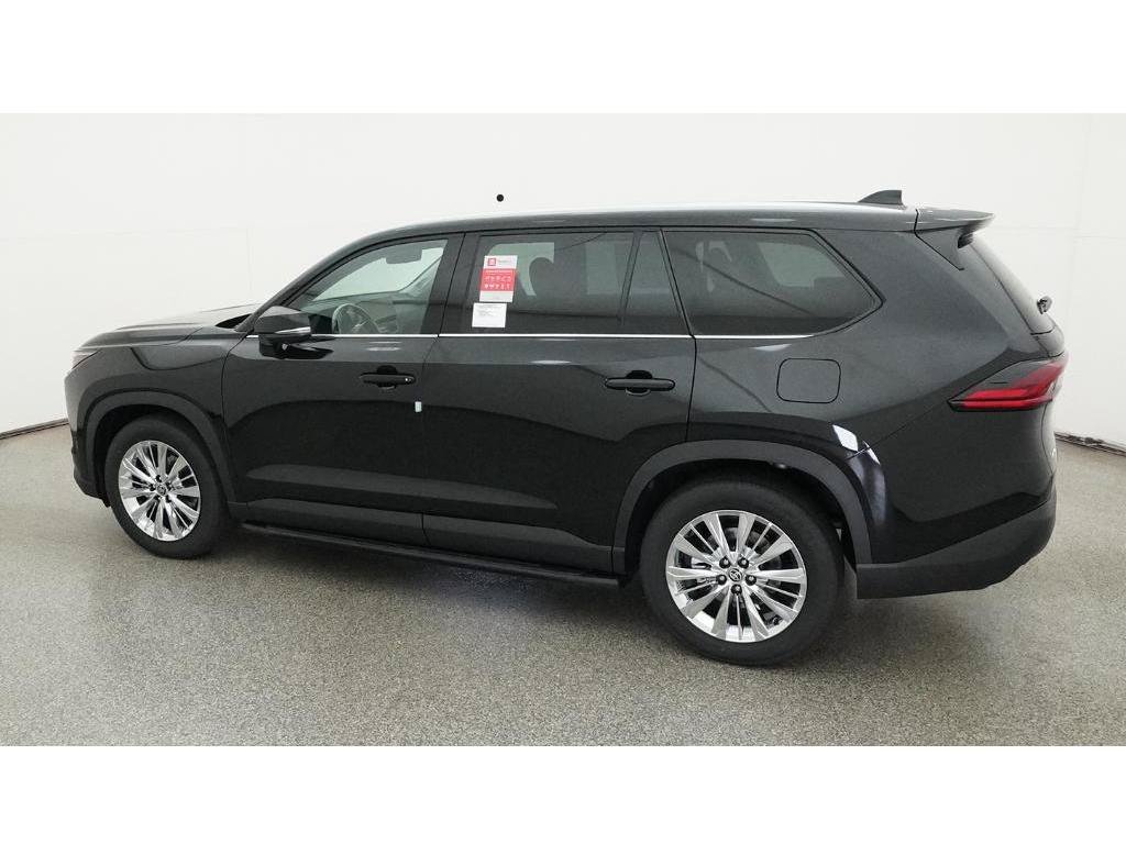 New 2026 Midnight Black Metallic Toyota Platinum image 4