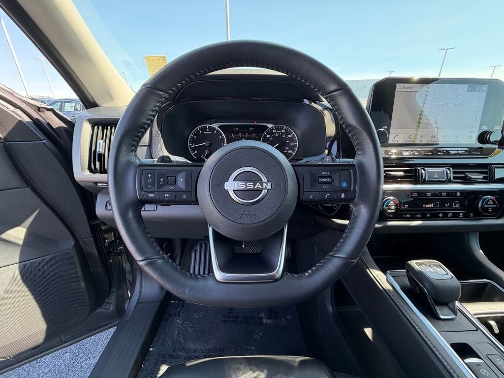 Used 2023 Gray Nissan SL image 29