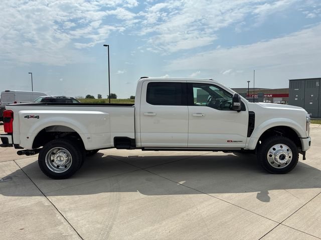 New 2026 White Ford Platinum image 3