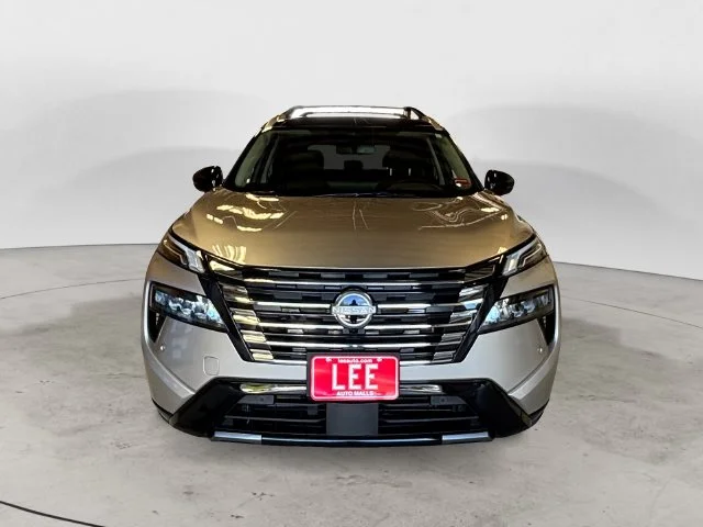 New 2026 Gold Nissan Platinum image 8