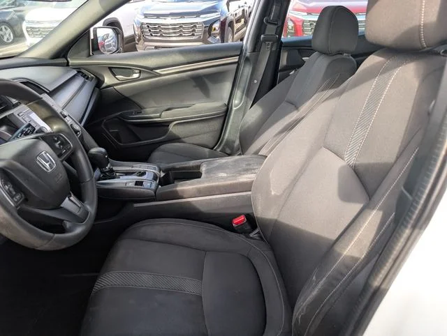 Used 2017  Honda LX image 5