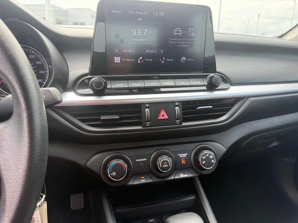 Used 2024 Gray Kia LXS image 10