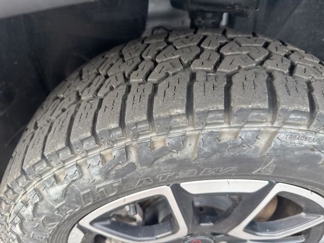Used 2025 Silver Jeep Trailhawk image 10