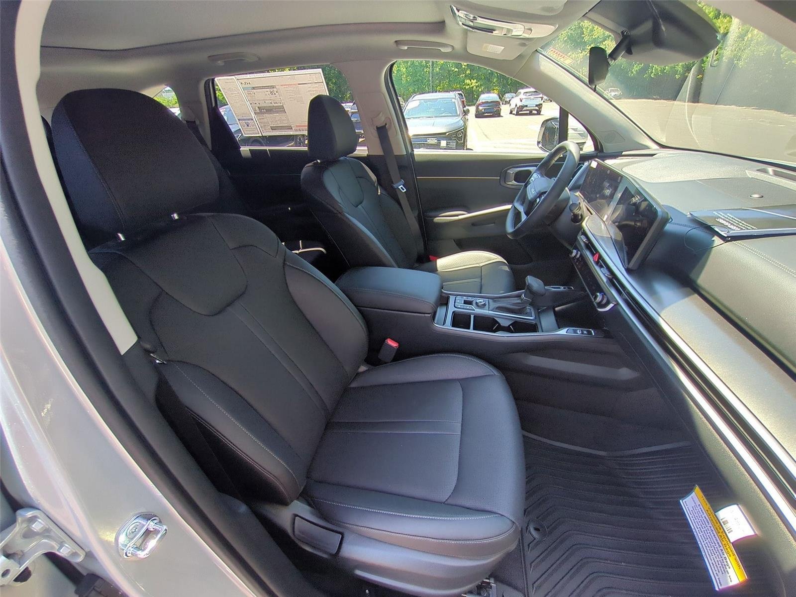 New 2026 Ivory Silver Kia S image 39
