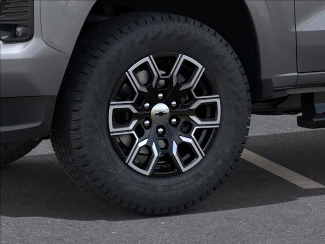 Used 2026 Gray Chevrolet Z71 image 11