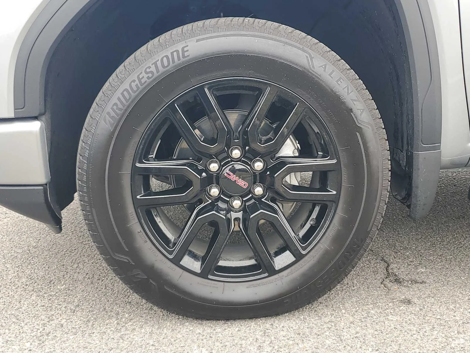 New 2026 Sterling Metallic GMC Elevation image 31