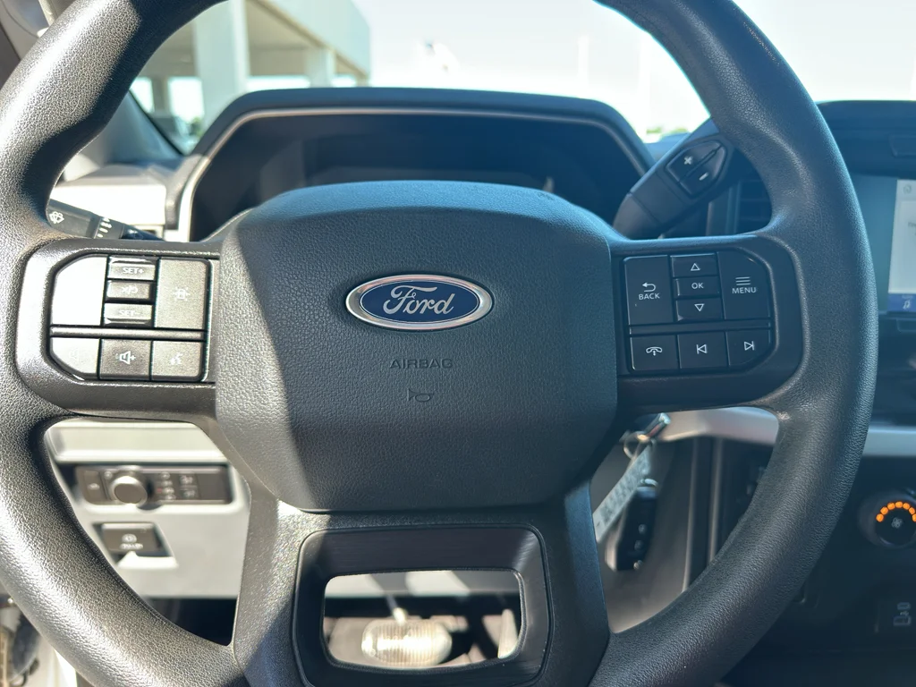 Used 2022 Oxford White Ford XL image 14
