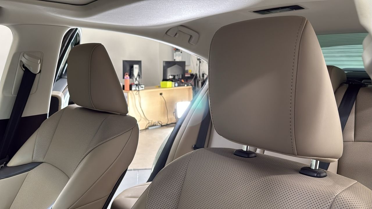 Used 2020 Beige Lexus 350 image 13
