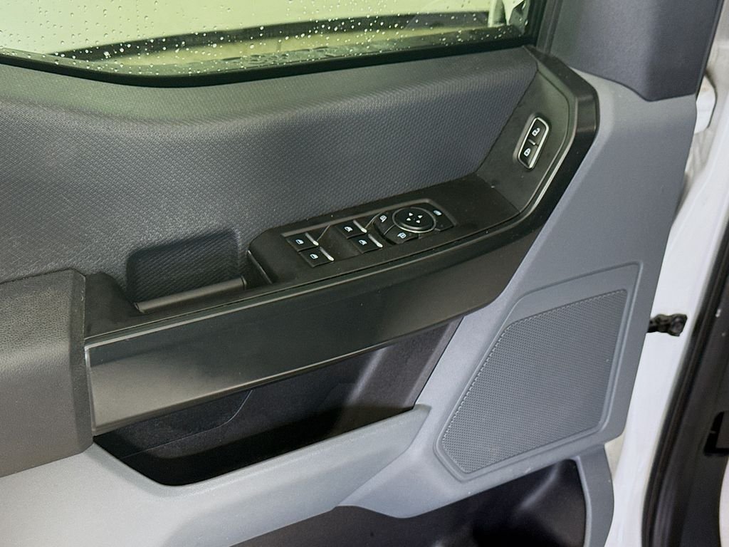 Used 2023 Oxford White Ford XL image 22