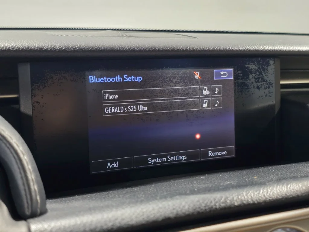 Used 2016 White Lexus 200t image 21