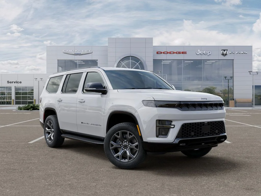 New 2026 Bright White Clear-Coat Exterior Paint Jeep Limited Altitude image 5