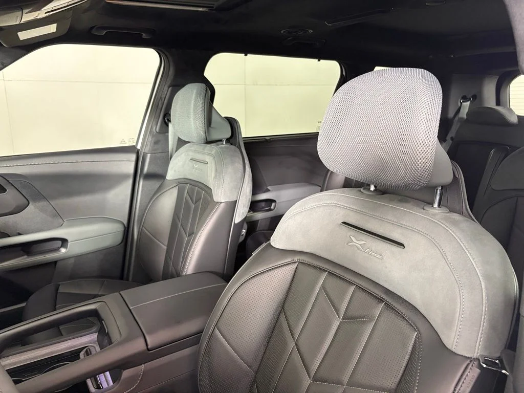 New 2027 Glacial White Pearl Kia X-Line SX Prestige image 20