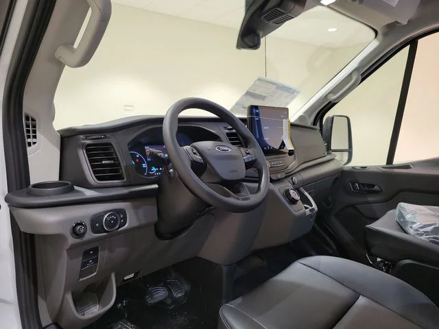 Used 2022 Ford E-Transit Cargo Van Base with VIN 1FTBW9CK4NKA49836 for sale in Comanche, TX