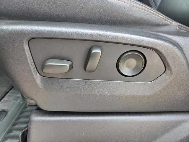 Used 2024 Silver GMC AT4 image 25