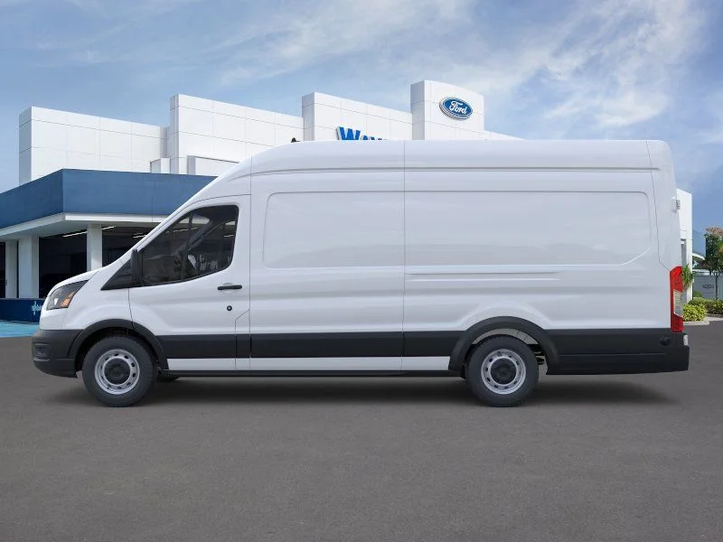 New 2026 Oxford White Ford Base image 3