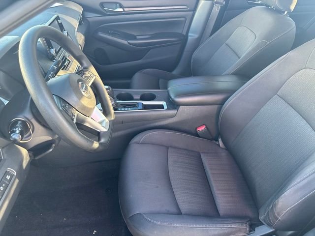 Used 2022 Black Nissan 2.5 S image 15