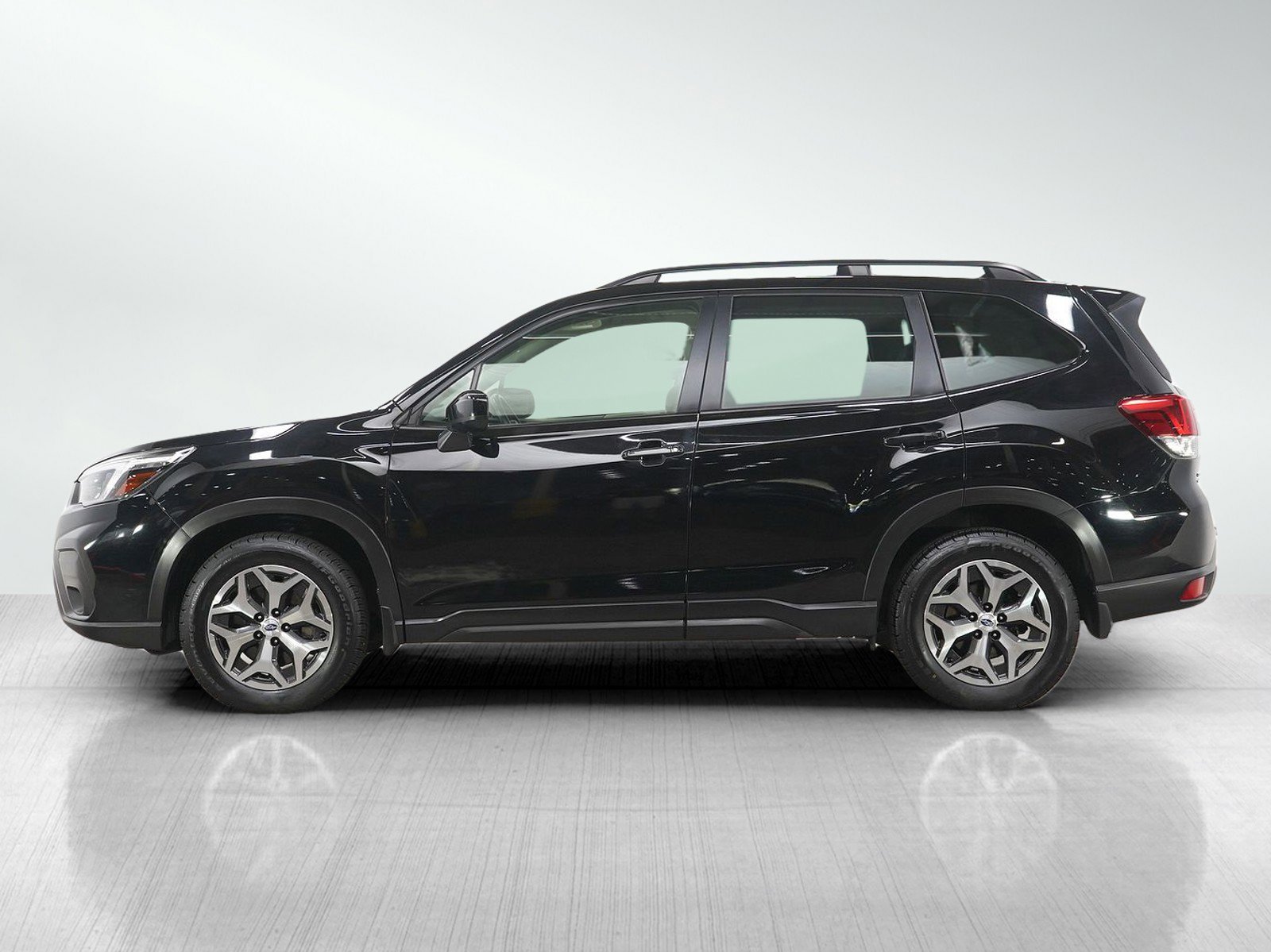 Used 2021 Subaru Forester Premium with VIN JF2SKAJC2MH503054 for sale in Burnsville, Minnesota