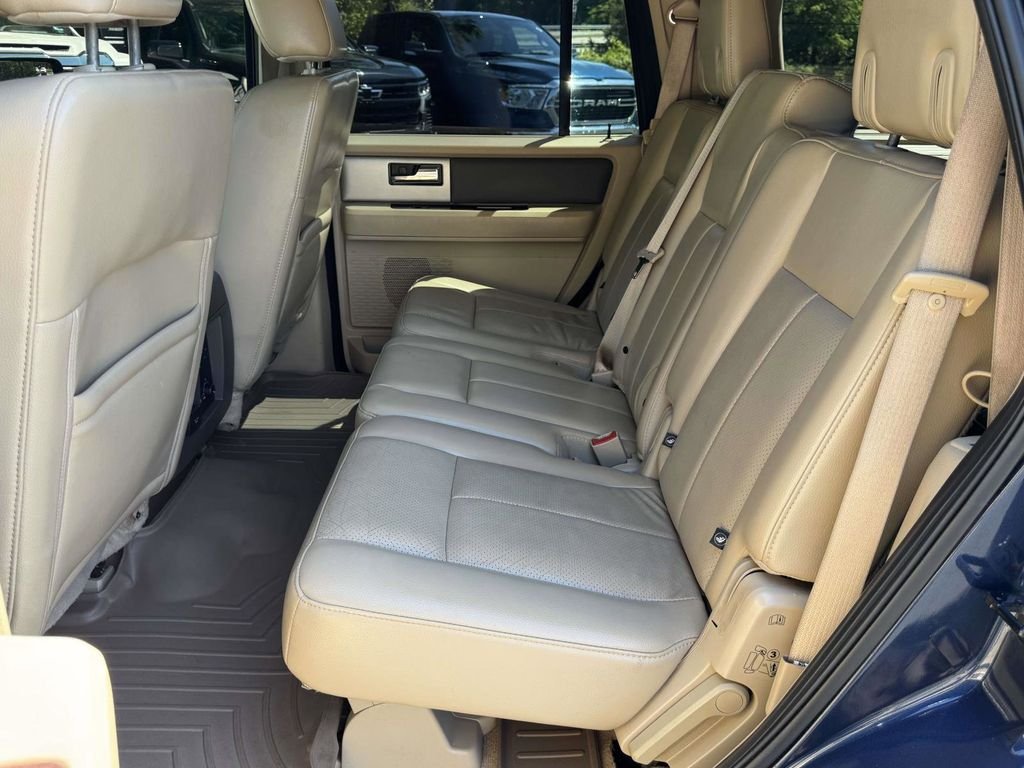 Used 2013 Blue Ford XLT image 18