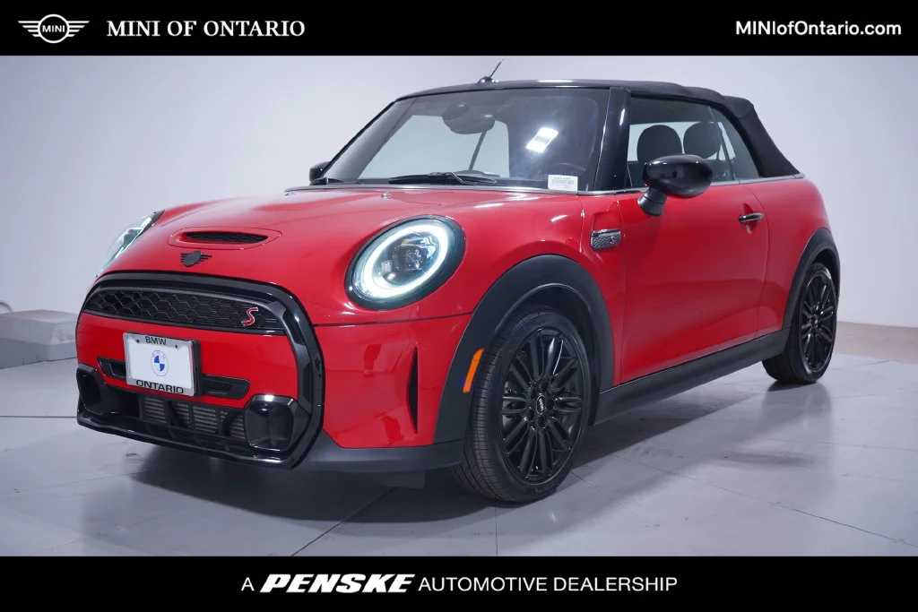 Certified Used 2024 Chili Red MINI Signature image 1