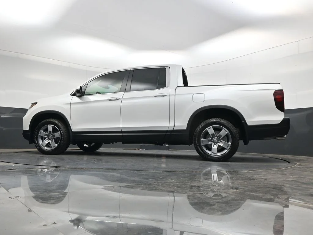 New 2026 Platinum White Pearl Honda RTL image 32