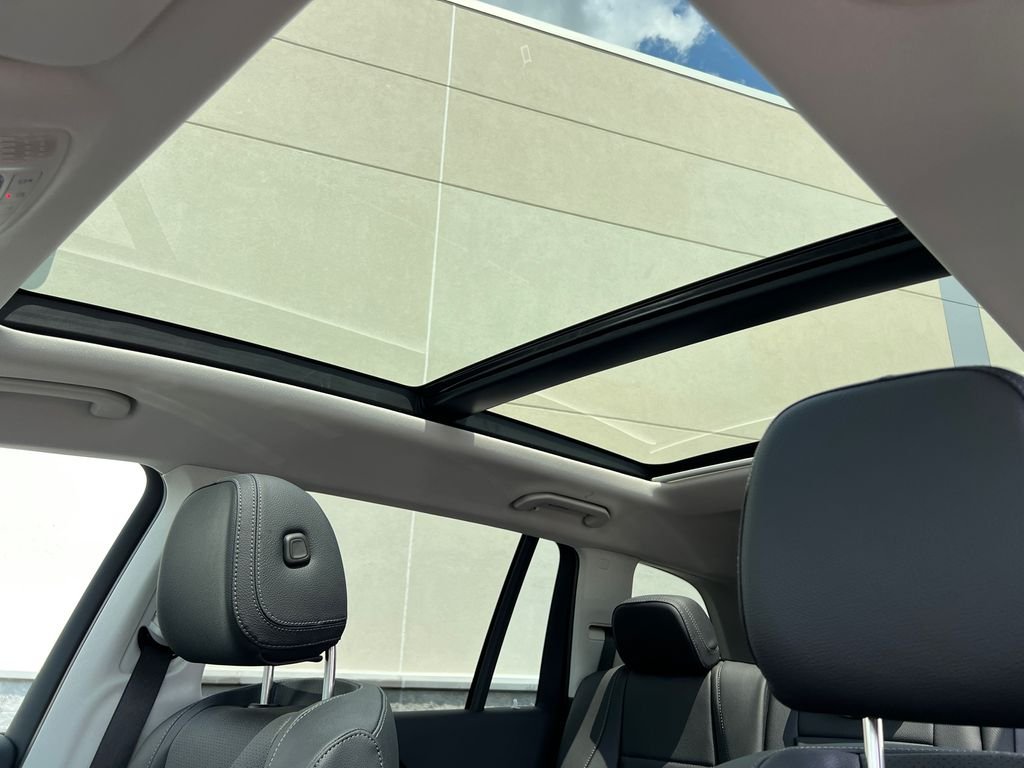 New 2026 Black Mercedes-Benz GLS 450 image 24