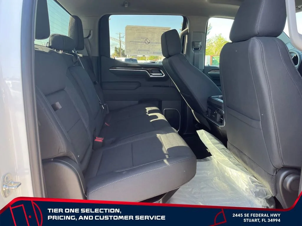 New 2026 Onyx Black GMC SLT image 17