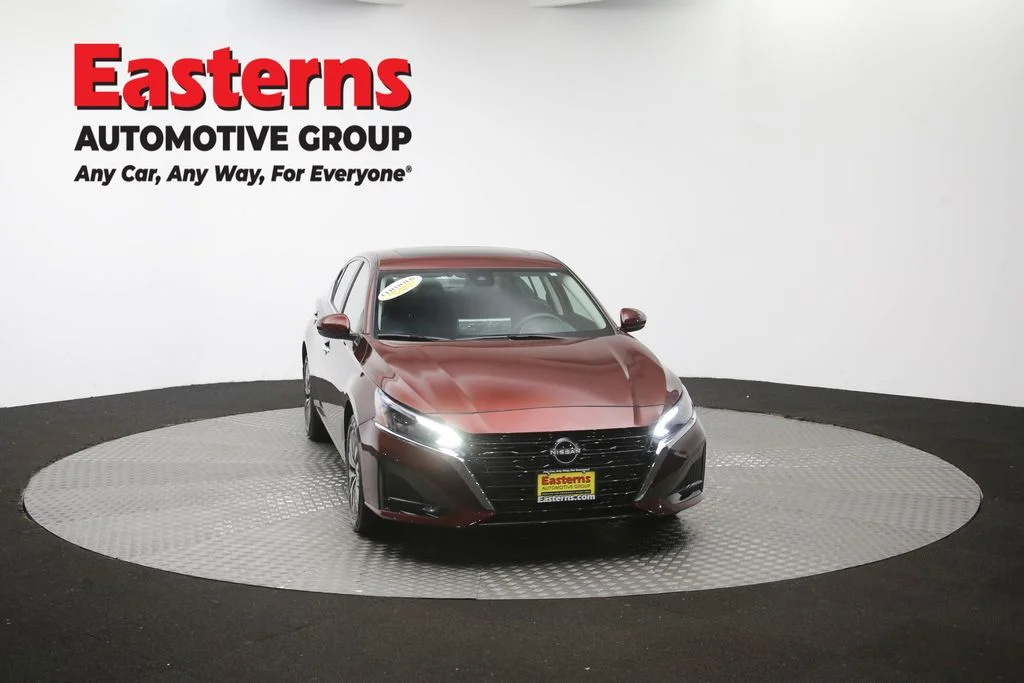 Used 2024 Red Nissan 2.5 SV image 53