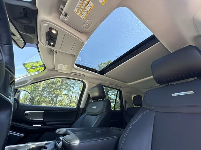 Used 2025 White Ford Platinum image 22