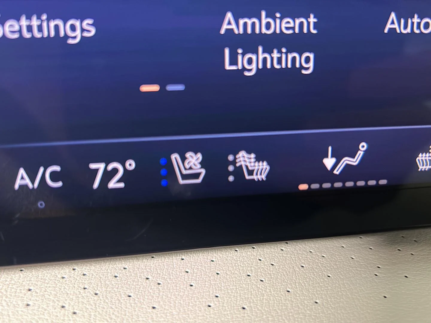 Used 2025 Ocean Blue Metallic Buick Avenir image 31