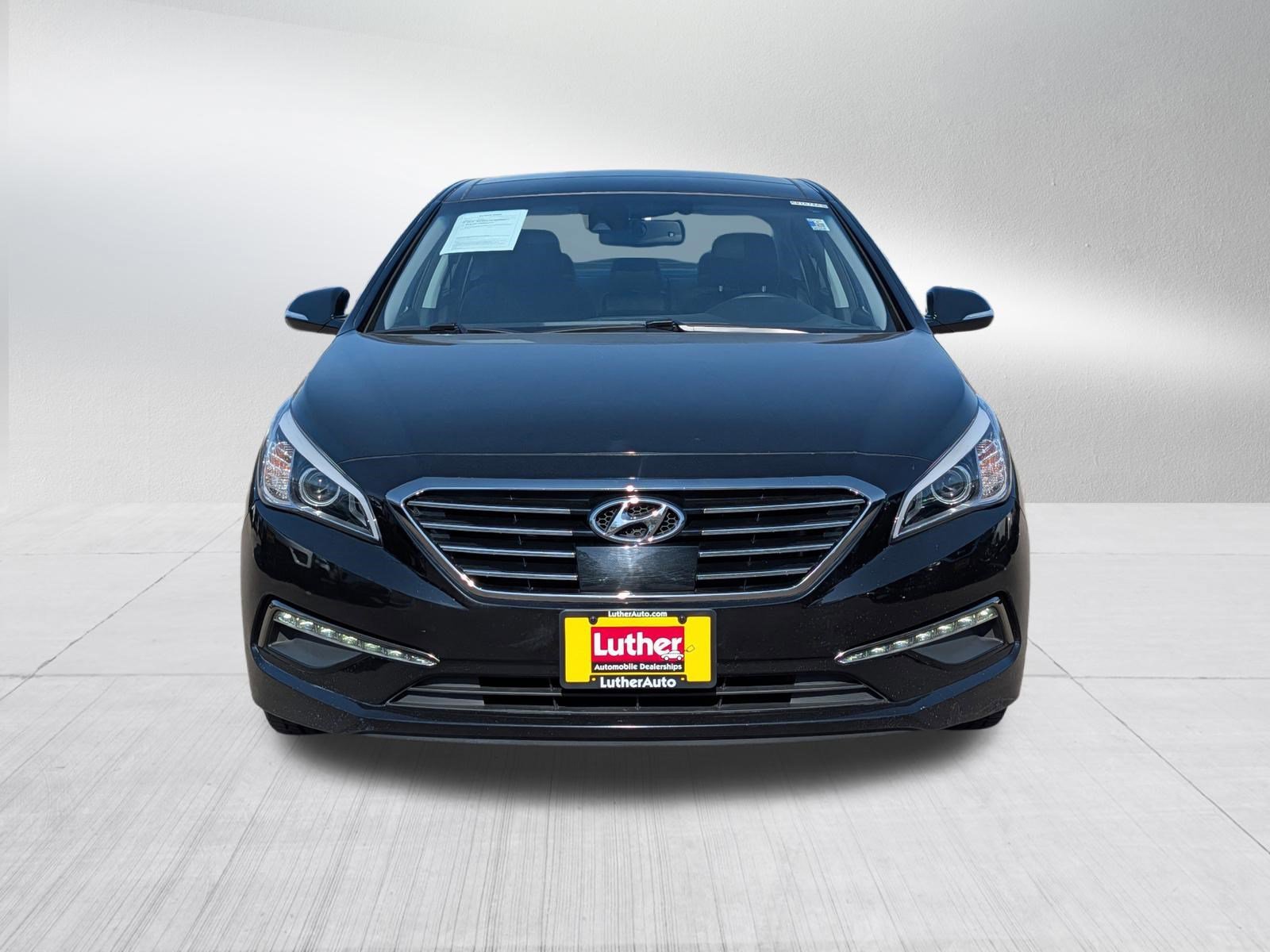 Used 2015 Hyundai Sonata Limited with VIN 5NPE34AF8FH077170 for sale in Bloomington, Minnesota