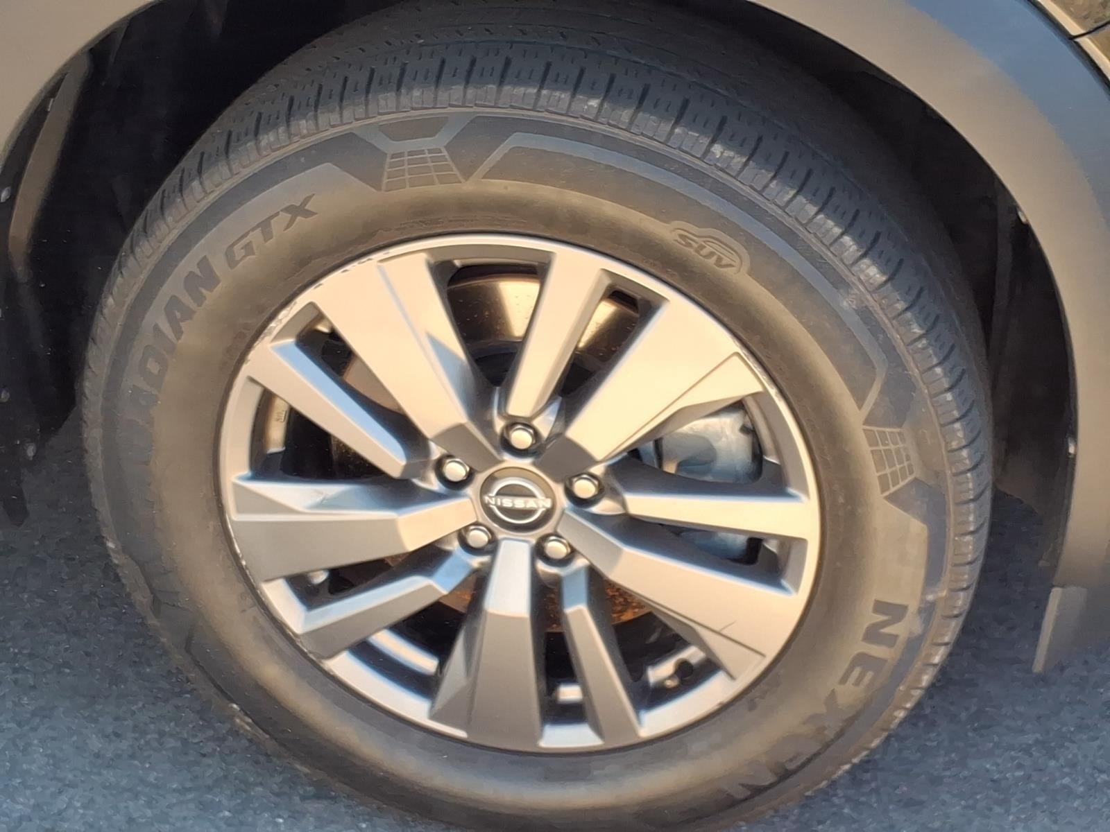 Used 2024 Super Black Nissan SV image 9