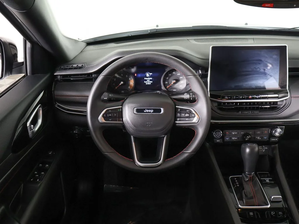 Used 2025 Bright White Clearcoat Jeep Trailhawk image 32