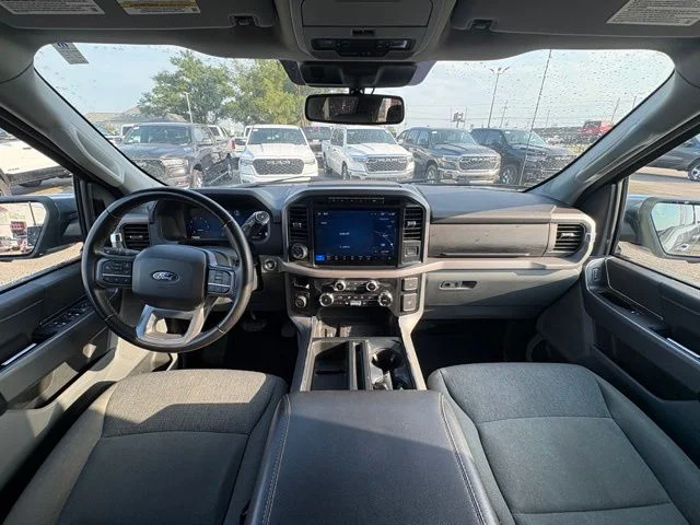 Used 2024 Gray Ford XLT image 19